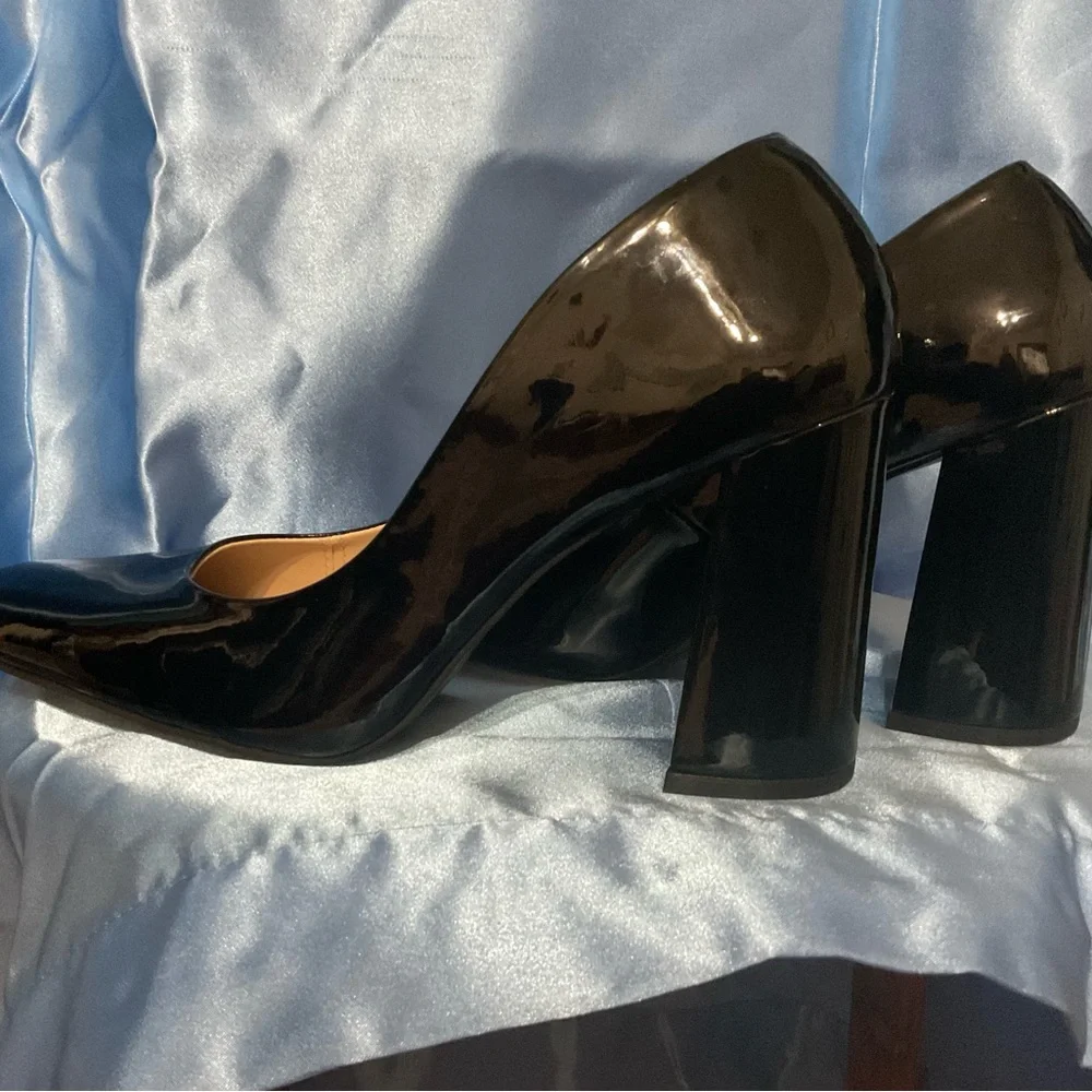 Women’s Block Heel Shoe, Steve Madden - Picture 4 of 10